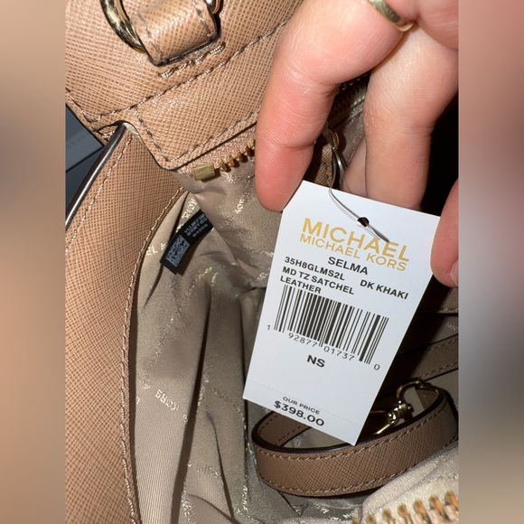 Michael Kors Handbag - Picture 6 of 6